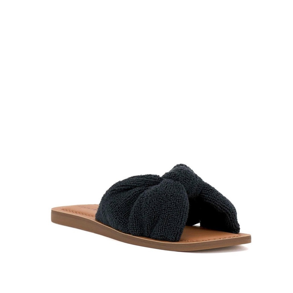 🍀 Lucky Brand Sandals